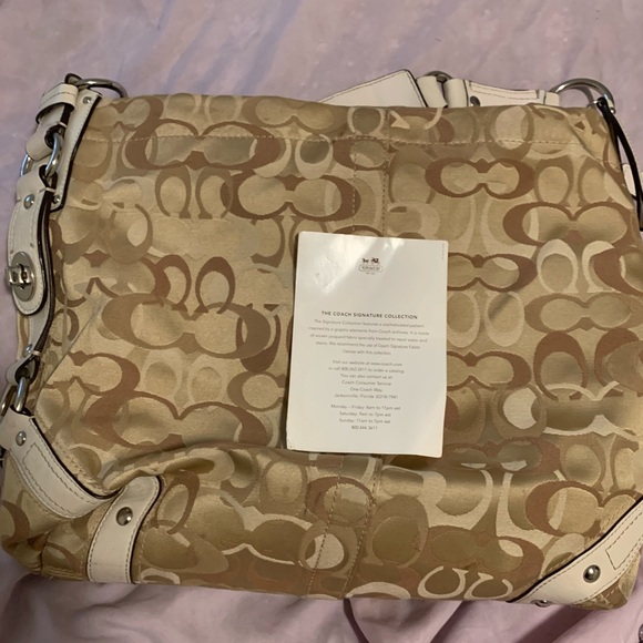 Authentic Coach Handbag /Purse/Shoulder Bag - Picture 9 of 11